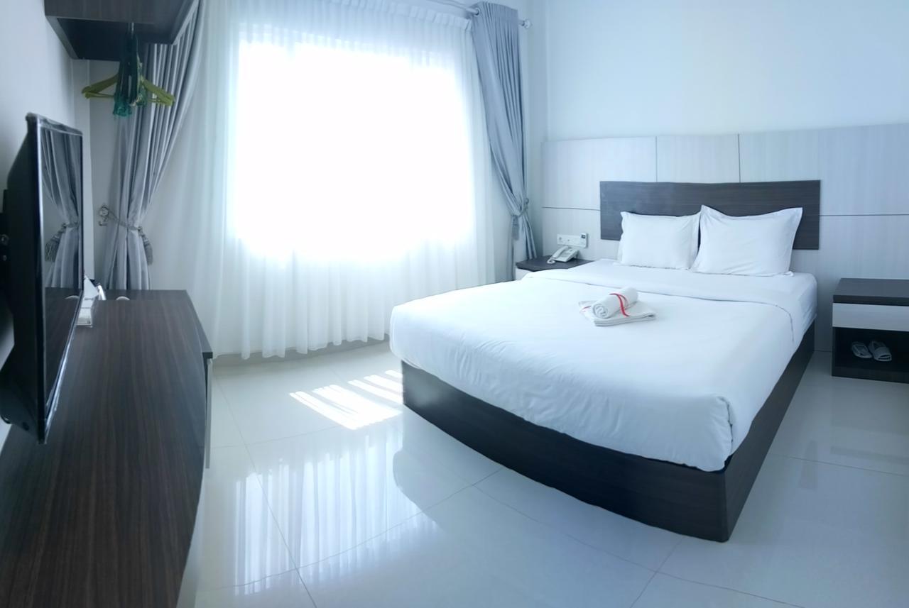 Seventeen Hotel Banda Aceh Exterior foto